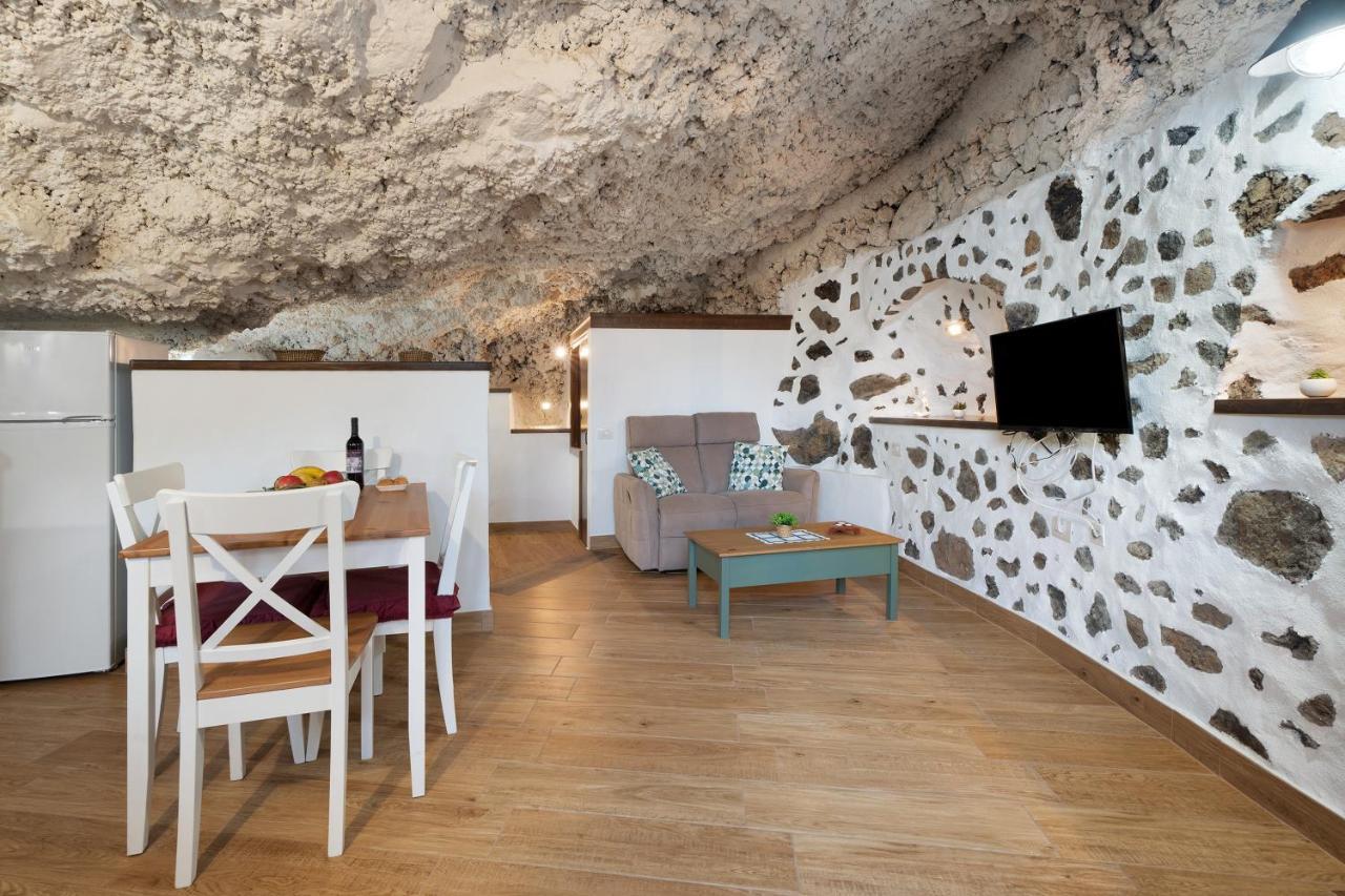 Cueva El Desvelo Daire Tijarafe Dış mekan fotoğraf